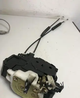 Mitsubishi Colt Rear door lock