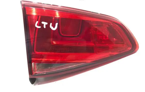 Volkswagen Golf VII Rear/tail lights 5G0945093AC