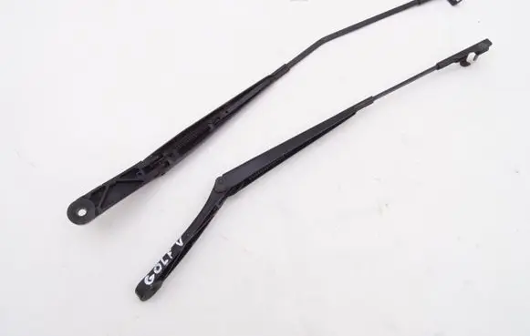 Volkswagen Golf V Front wiper blade arm VW_GOLF_V_03-09_RAMIONA_WYCIERACZEK_UK