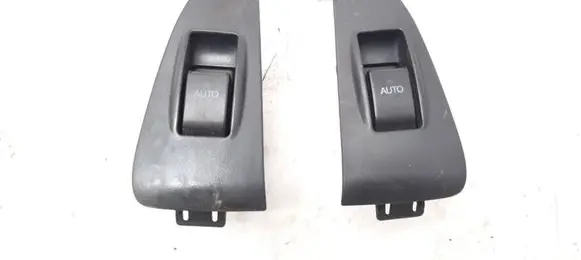 Toyota Avensis T250 Electric window control switch 7427105020 7427205020