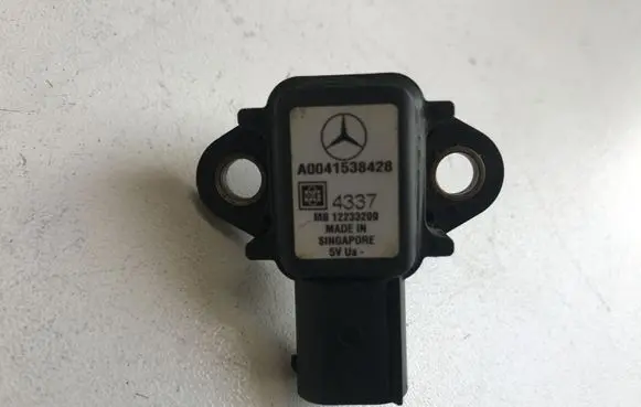 Mitsubishi Colt Air pressure sensor A0041538428 12233209