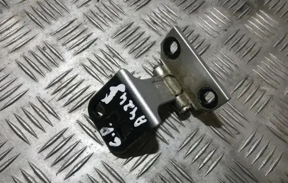 Renault Espace III Rear door lower hinge