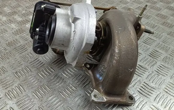 Alfa Romeo Stelvio Turbo 00500553290
