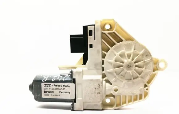 Audi A6 S6 C6 4F Front door window regulator motor 4F0959802C