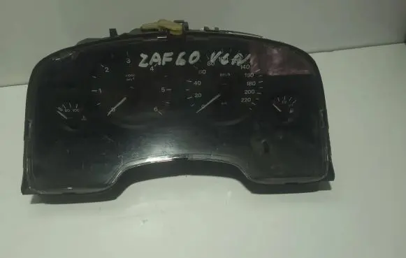 Opel Zafira A Speedometer (instrument cluster) 24419561 24419561HU 110080040005