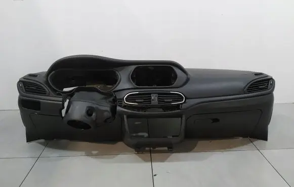 Fiat Tipo Dashboard