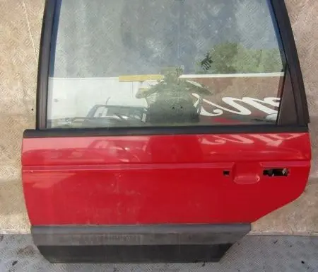 Volkswagen PASSAT B3 Rear door