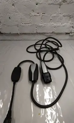 Tesla Model S Electric car charging cable 105822000E 102400502B 102398410F