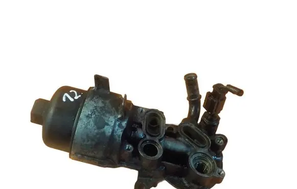 Ford Mondeo MK V Oil filter mounting bracket FL515