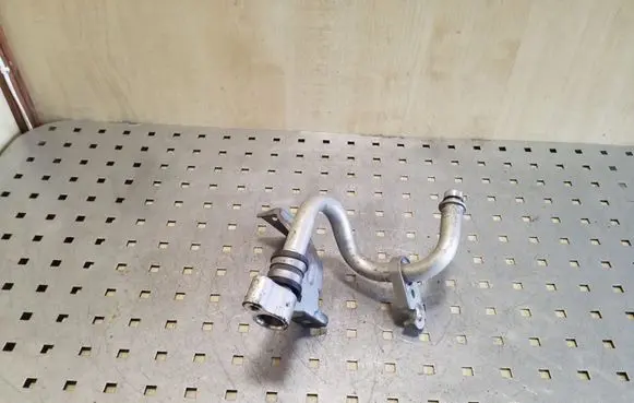 Nissan Navara D40 Air conditioning (A/C) pipe/hose 92450EB300