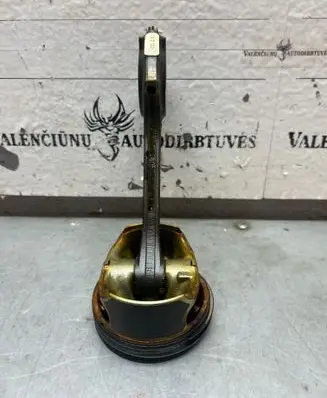 Mercedes-Benz C W205 Piston 32132