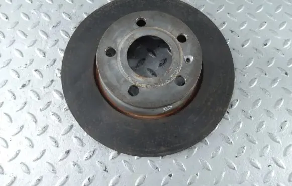 Volkswagen PASSAT B8 USA Rear brake disc 561615601 561615601A