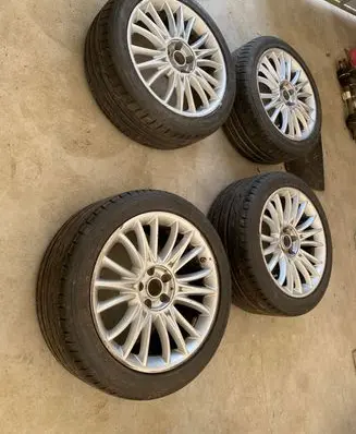 Maserati Ghibli R19 alloy rim 