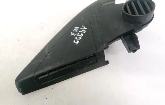 Skoda Octavia Mk2 (1Z) Dash center air vent grill 1Z0837973 UJ6CZ