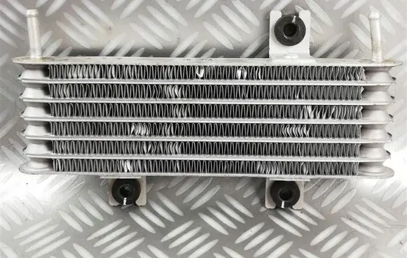 Nissan Pulsar Power steering radiator 3L26A