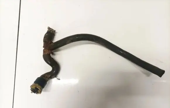 Volvo S40 Engine coolant pipe/hose