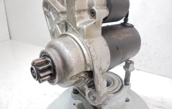 Skoda Fabia Mk1 (6Y) Starter motor 02T911023G