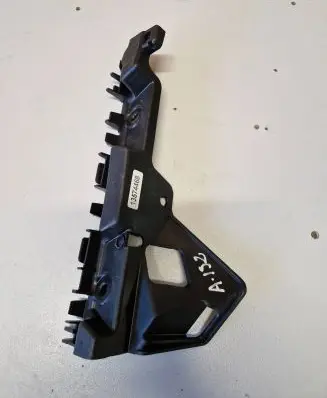 Renault Trafic III (X82) Front bumper mounting bracket 622217838R 93460848 24890000