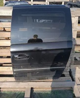 Chrysler Grand Voyager IV Rear door NOCODE