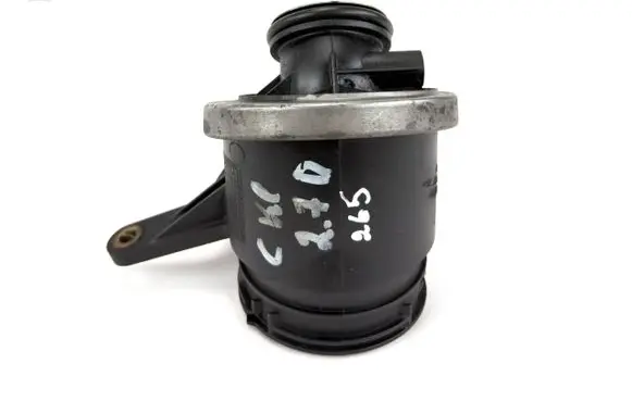 Mercedes-Benz C W203 Turbo air intake inlet pipe/hose A6110981807
