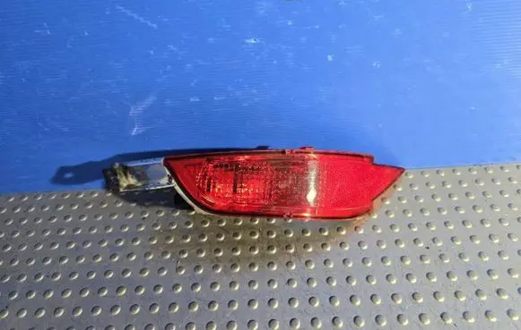 Ford C-MAX II Rear fog light 8A61-15K273-AD