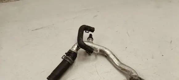 Porsche Cayenne (92A) Engine coolant pipe/hose 057121061e 7l8121157