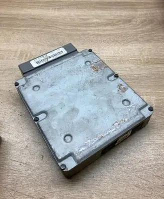 Ford Focus Engine control unit/module ECU 1S4F12A650AC CLUE