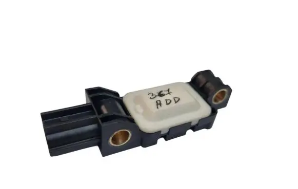 Audi A8 S8 D3 4E Airbag deployment crash/impact sensor 4B0959643A 601526 270307