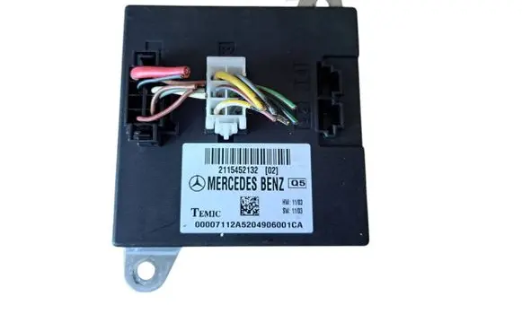 Mercedes-Benz E W211 Comfort/convenience module 2115452132