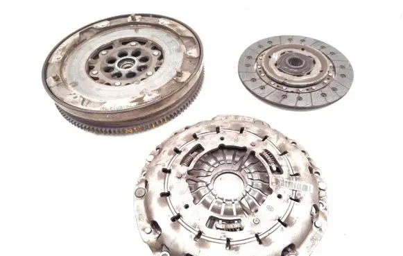 BMW 5 F10 F11 Clutch set kit 7616014