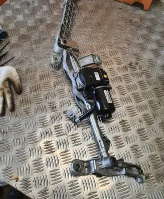 Lexus RX 450H Front wiper linkage and motor 8501048260 W000076686