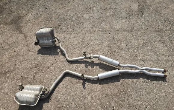 Dodge Challenger Muffler/silencer 63010371AA 68164450AA 68164449AA