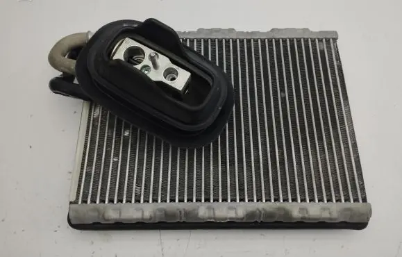 Air conditioning (A/C) radiator (interior)