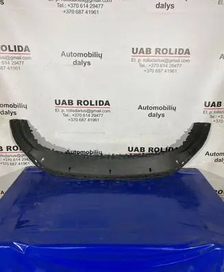 Front bumper lip