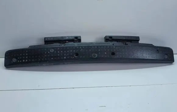Front bumper foam support bar