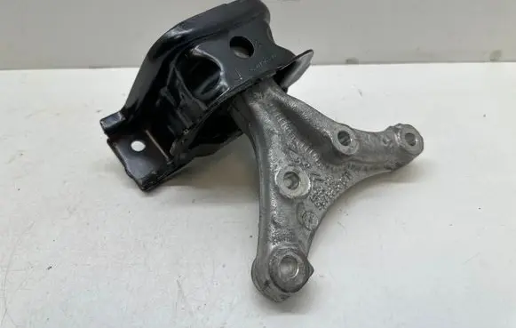 Citroen C3 Engine mount bracket 9678252080
