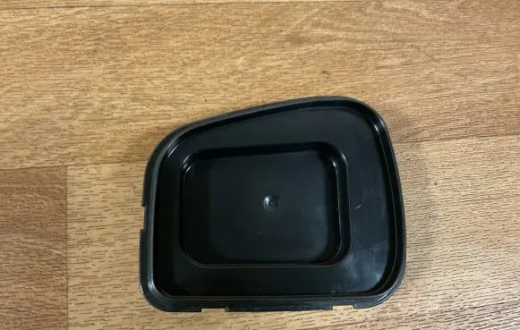 Volvo V50 Headlight/headlamp dust cover 1305239301