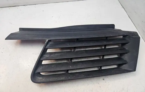 Renault Espace - Grand espace IV Front bumper upper radiator grill N31053M