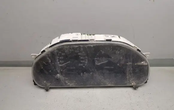 Mitsubishi Galant Speedometer (instrument cluster) MB918449