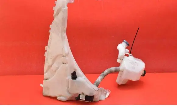 Windshield washer fluid reservoir/tank