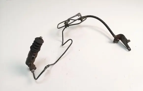 Clutch slave cylinder
