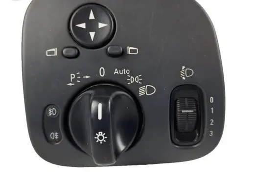Mercedes-Benz C W203 Light switch A2035450604