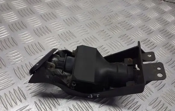 Mazda 3 I Windshield washer spray nozzle BF4K675D1