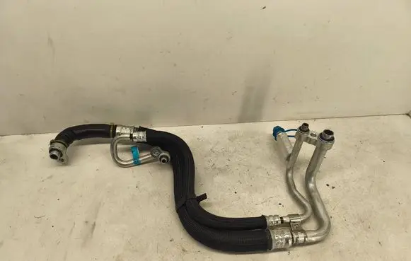 Tesla Model Y Air conditioning (A/C) pipe/hose 162590900E