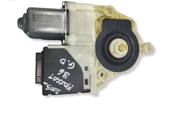 Volkswagen PASSAT B6 Electric window control switch 1K0959704AB 3C58394621J 980856120