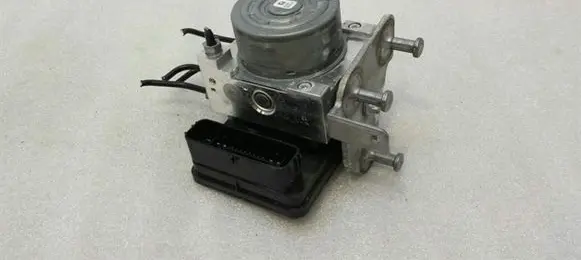 Mercedes-Benz C W205 ABS Pump A2539011400 A2534310612