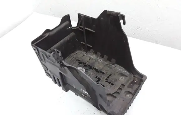 Land Rover Freelander 2 - LR2 Battery tray 6G9N10757AE 31201029