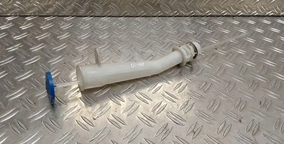 Toyota Avensis T270 Window washer liquid tank fill tube 