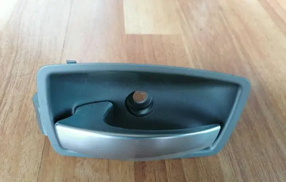 BMW 7 E65 E66 Front door interior handle 51417024303 7024303
