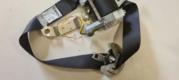 Subaru Legacy Front seatbelt 7Q7050P 0432127 G8210125